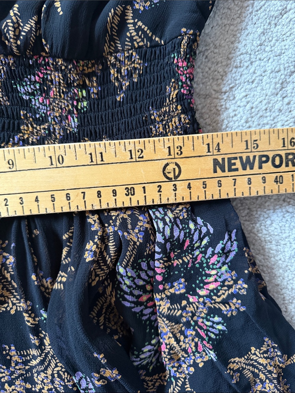 Free People Fake Pretend Black Print Long Sleeve Mini Dress size Medium - Picture 12 of 12